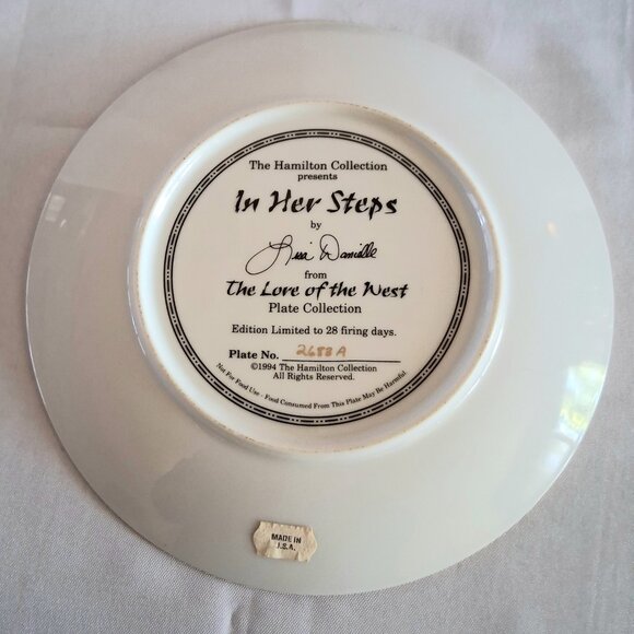 1994 The Hamilton Collection "In Her Steps" Plate - Picture 5 of 10